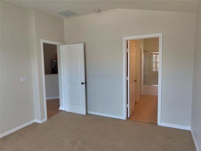 Building Photo - 10844 Derringer Dr