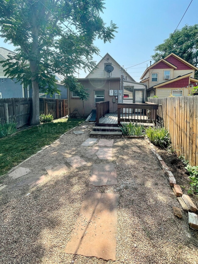 Building Photo - 1733 W 39th Ave