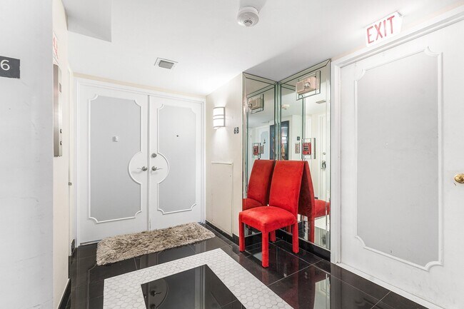 Building Photo - 1200 S Ocean Blvd