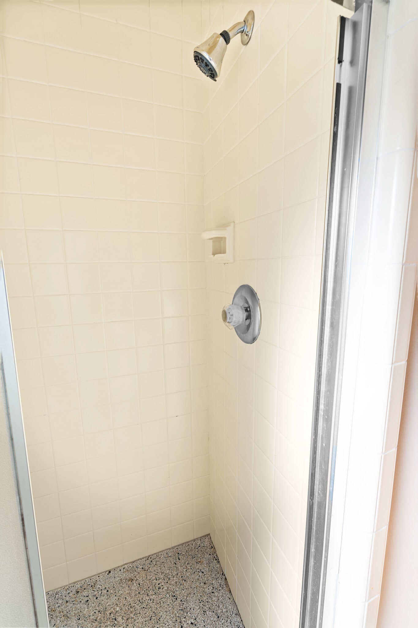 Building Photo - 3735 Heatherdowns Blvd