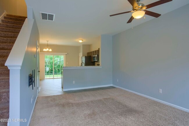 Building Photo - 142 Beacon Woods Dr