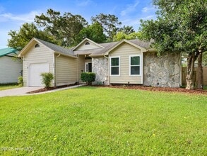 Building Photo - 2675 Idlebrook Cir