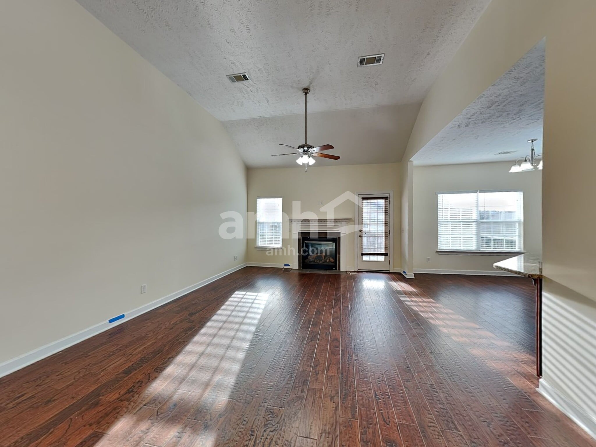 Building Photo - 7275 Santeelah Way