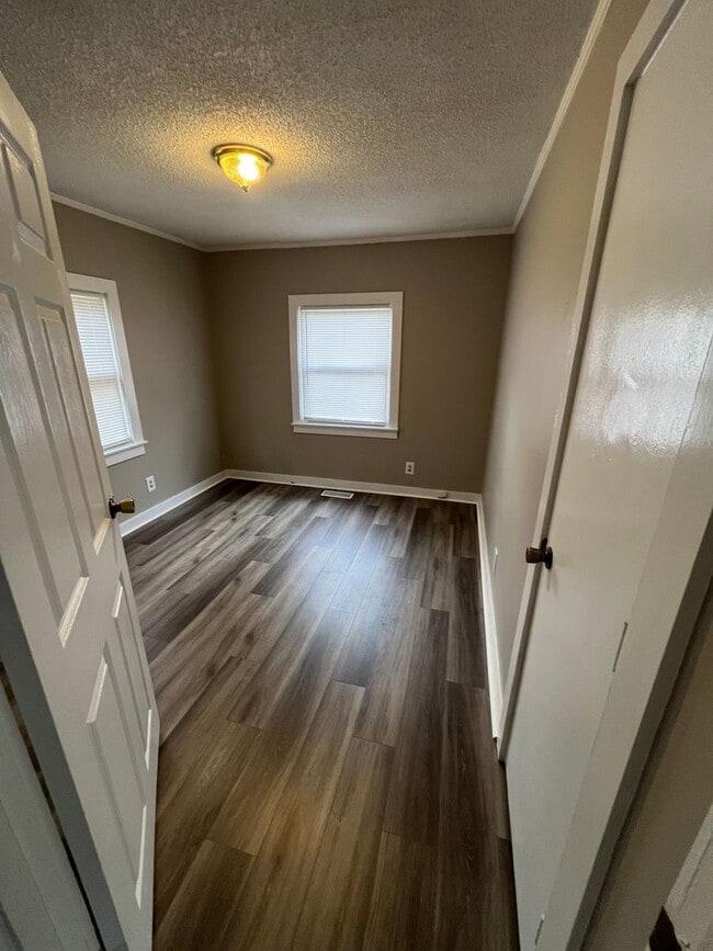 Building Photo - Two Bedroom Home in Chattanooga TN