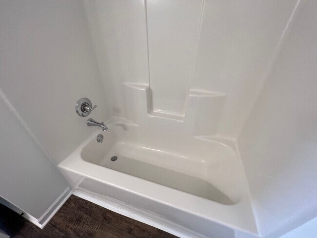 Building Photo - New Beginnings Start At AMRR: 3 Bedroom Home In Oronogo, Missouri!