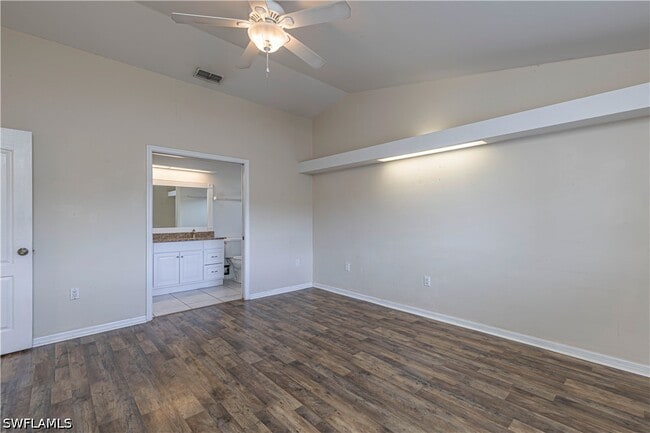 Building Photo - 9084 Caloosa Rd