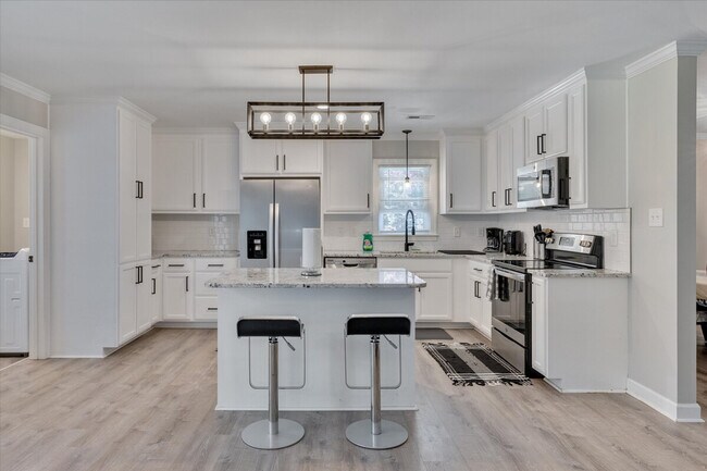 Building Photo - 1012 Glenco Rd