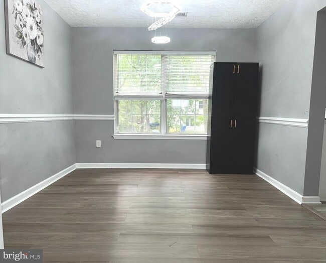 Building Photo - 4120 Lancaster Cir