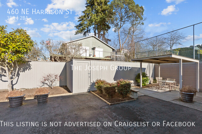 Building Photo - Mid-Century Modern 3 bed with panoramic wa...