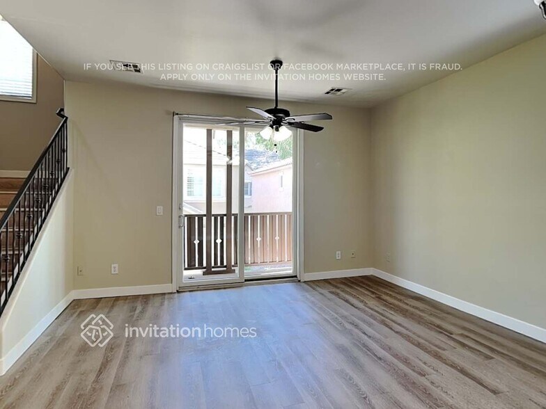 Building Photo - 5614 S 21st Pl