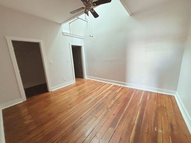 Building Photo - Garnett Street Apartments