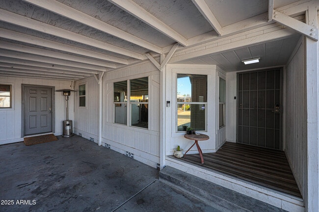 Building Photo - 11275 N 99th Ave