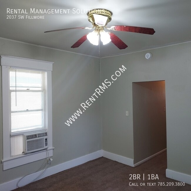 Building Photo - 2037 SW Fillmore-