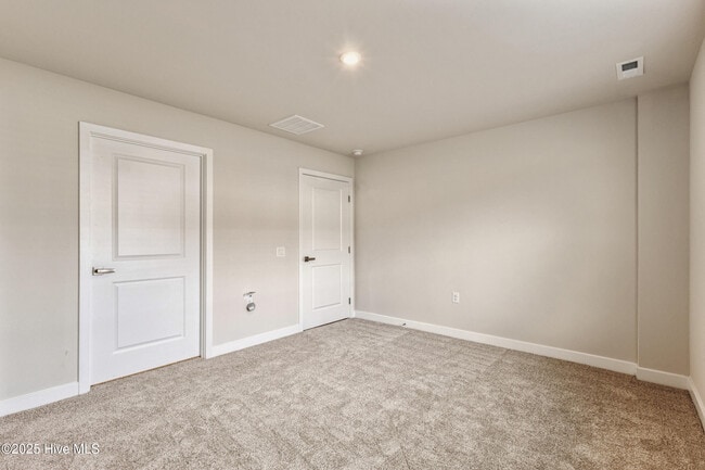 Building Photo - 2084 Parow Ln NW