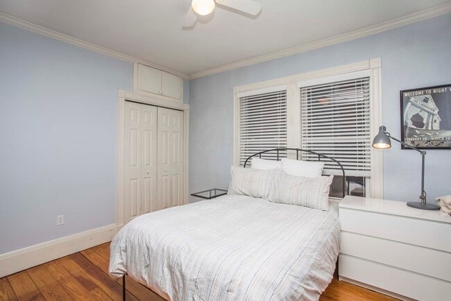 Building Photo - 633 Dorchester Ave