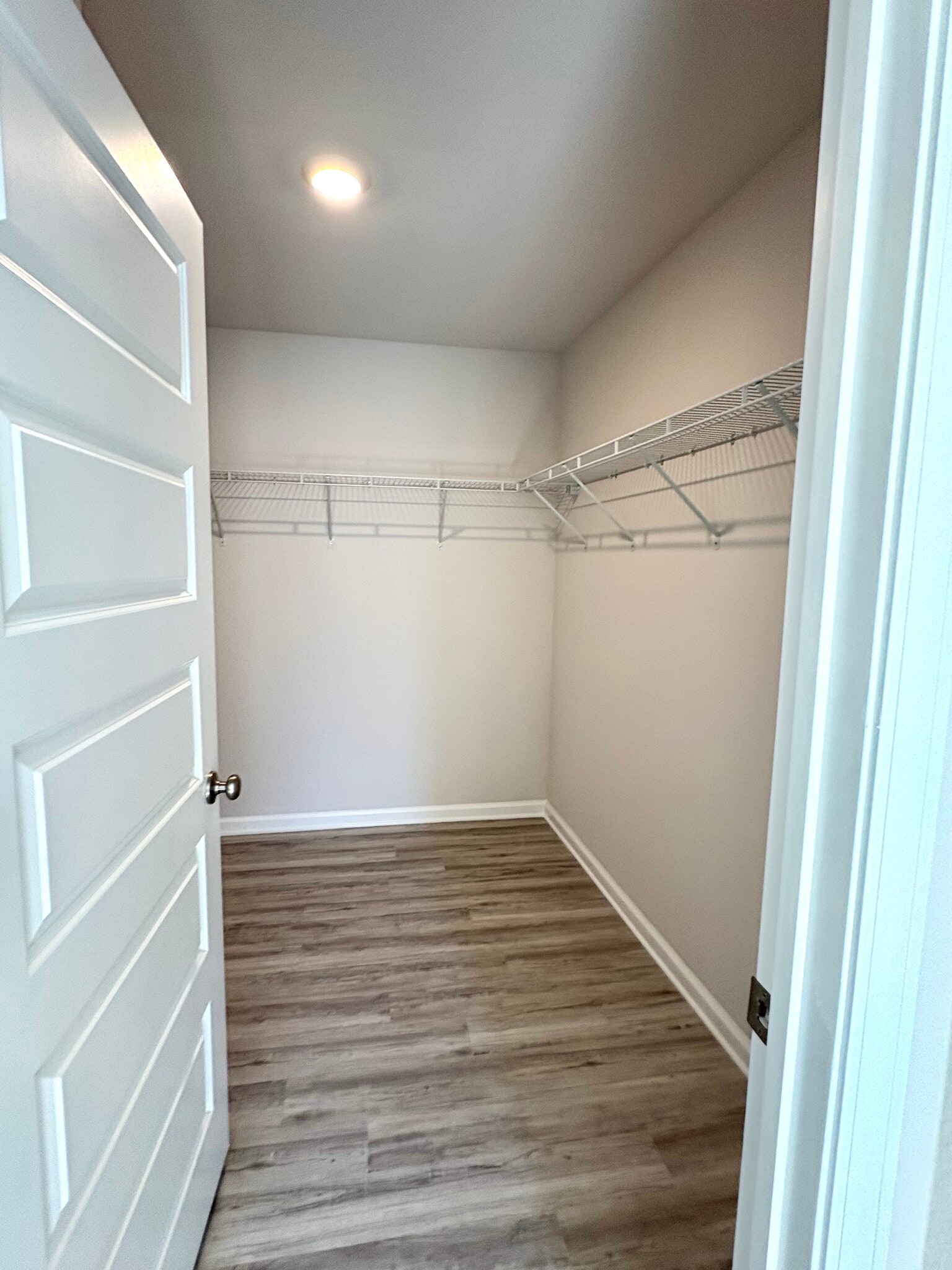 Building Photo - 293 Cades Ct