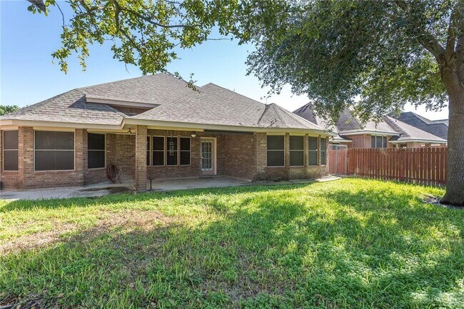 Building Photo - 7415 N 16th Ln