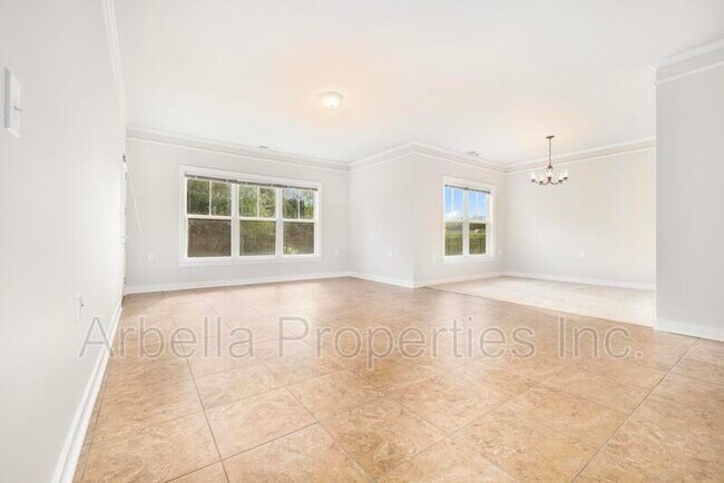 Building Photo - 211 University Pkwy