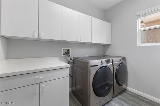 Building Photo - 2231 Desert Prairie St