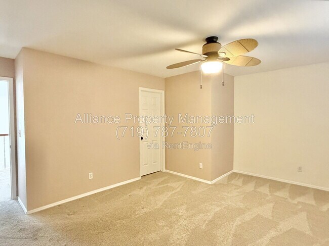 Building Photo - 1755 Smoke Ridge Dr