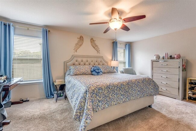 Building Photo - 301 Rummel Dr