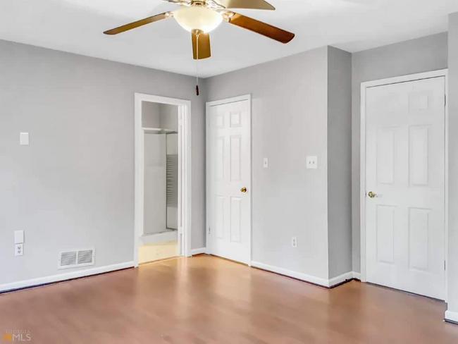 Building Photo - 2293 Carousel Ct