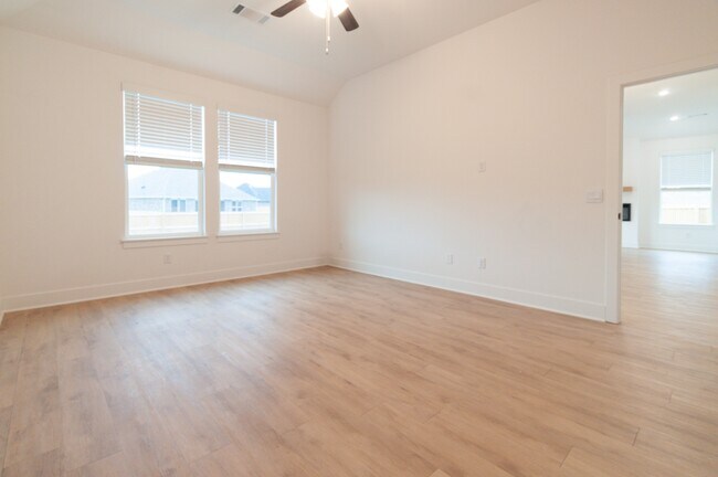 Building Photo - 453 W Gosling Isle