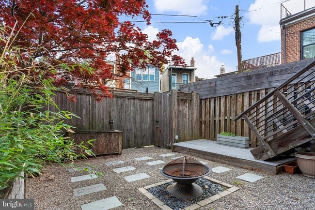 Building Photo - 1311 East Capitol St SE