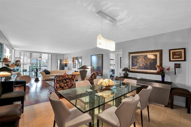 Building Photo - 3970 Oaks Clubhouse Dr