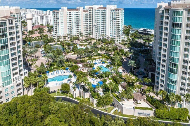 Building Photo - 3720 S Ocean Blvd