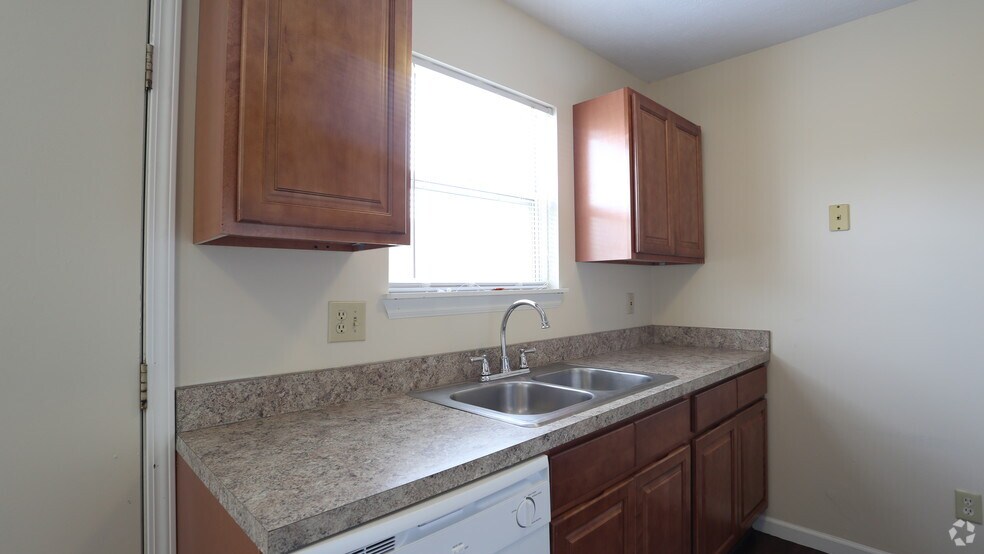 Upgraded Kitchen - Creekside Village