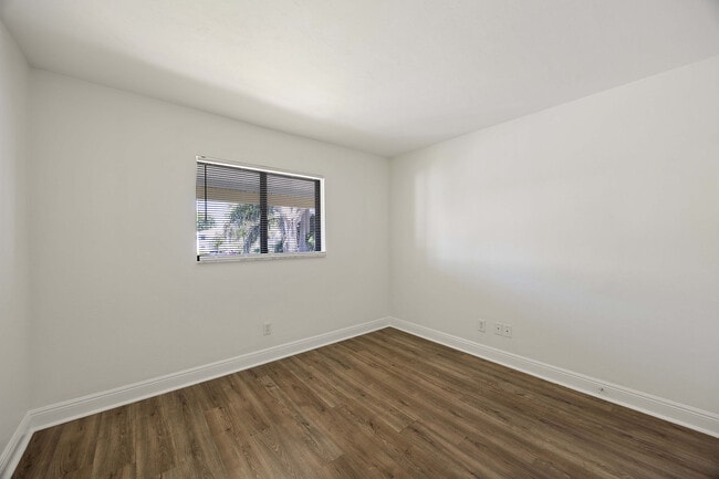 Building Photo - 28180 Pine Haven Way