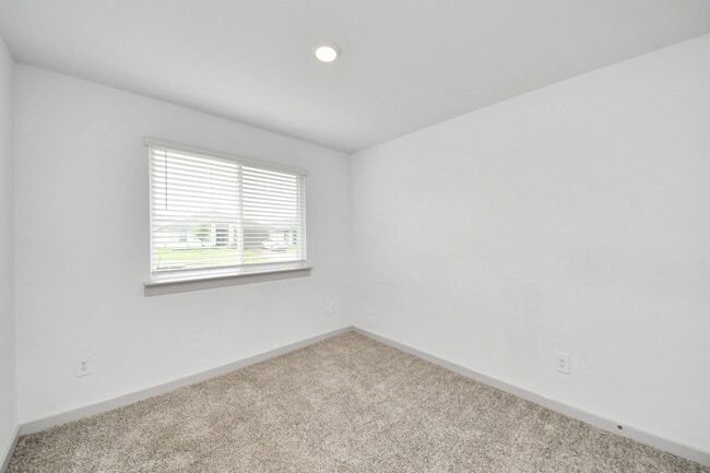 Building Photo - 7923 Cattleman Vly Dr