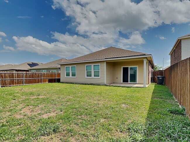 Building Photo - Wonderful 4 bedroom in Willow Springs!