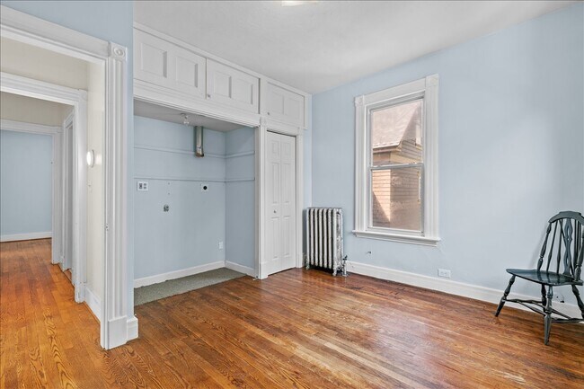 Building Photo - 171-173 Norton St