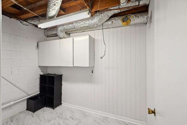 Building Photo - 4105 Ashwoody Trl NE