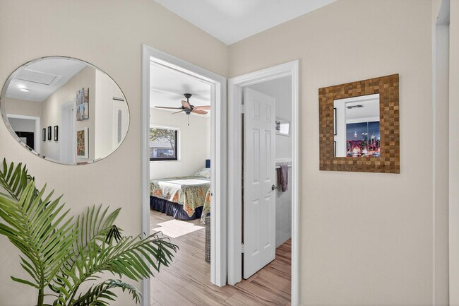 Building Photo - 407 SE 5th St