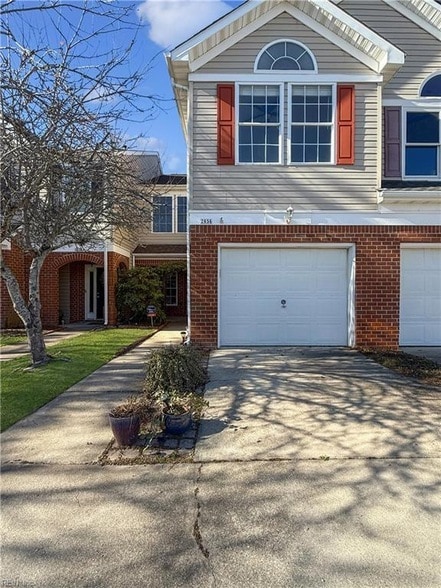 Building Photo - 2656 Bracston Rd