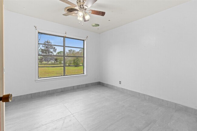 Building Photo - 18125 FM 1484 Rd