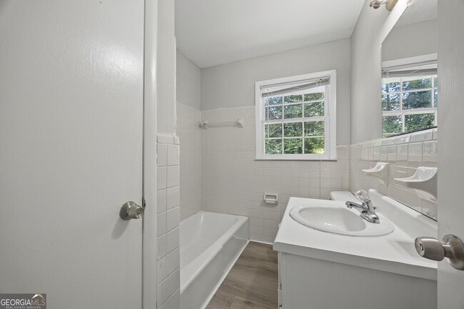 Building Photo - 2260 Arrowwood Dr