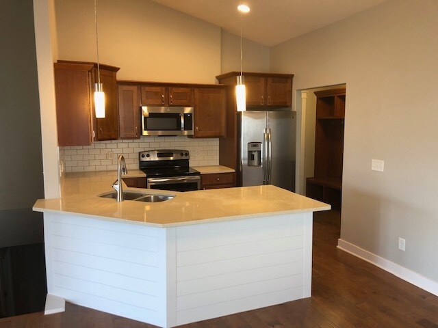 Building Photo - 3716 Marigold Dr