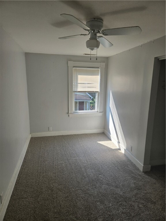Building Photo - 114 Seager St