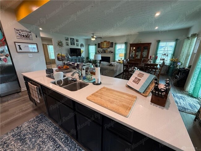 Building Photo - 2418 David Grey Cir
