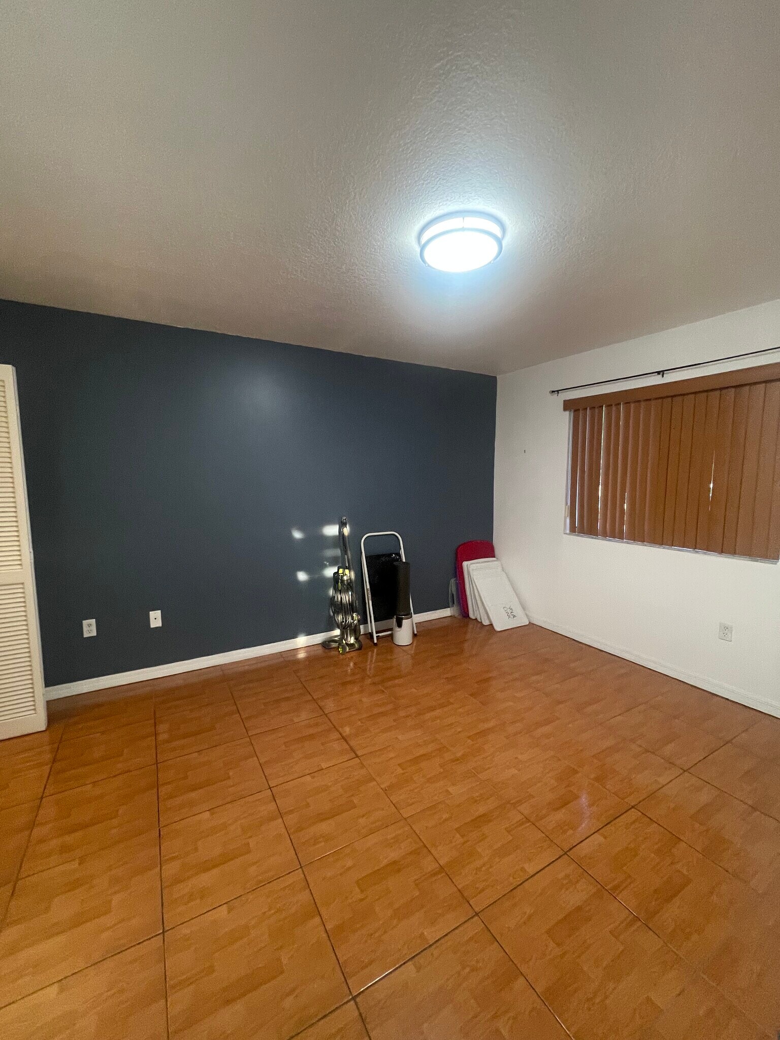 Building Photo - 7265 NW 173rd Dr