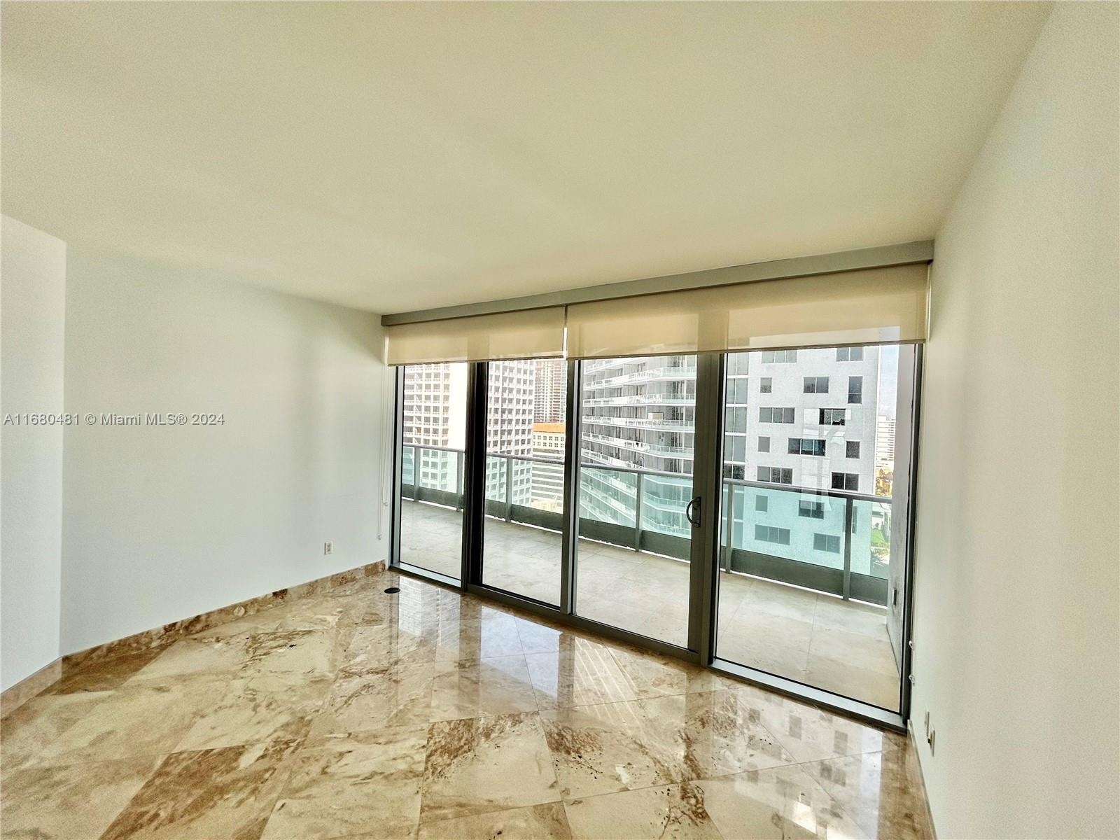 Building Photo - 1331 Brickell Bay Dr