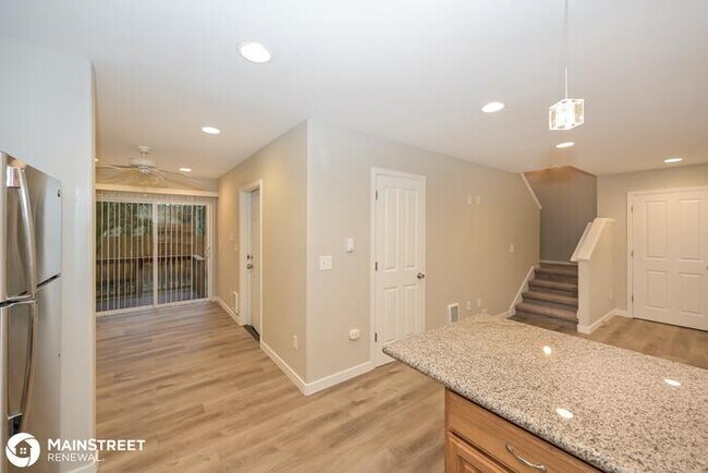 Building Photo - 1723 S L ST, TACOMA, WA 98405