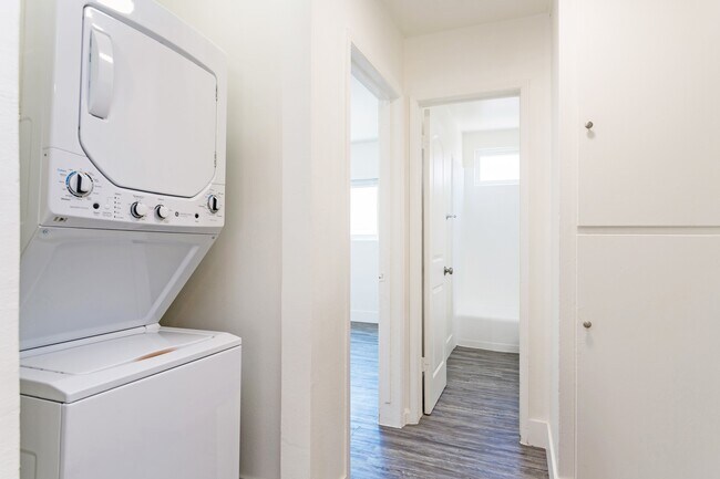In-Unit Laundry - Aurora Vista Apartments