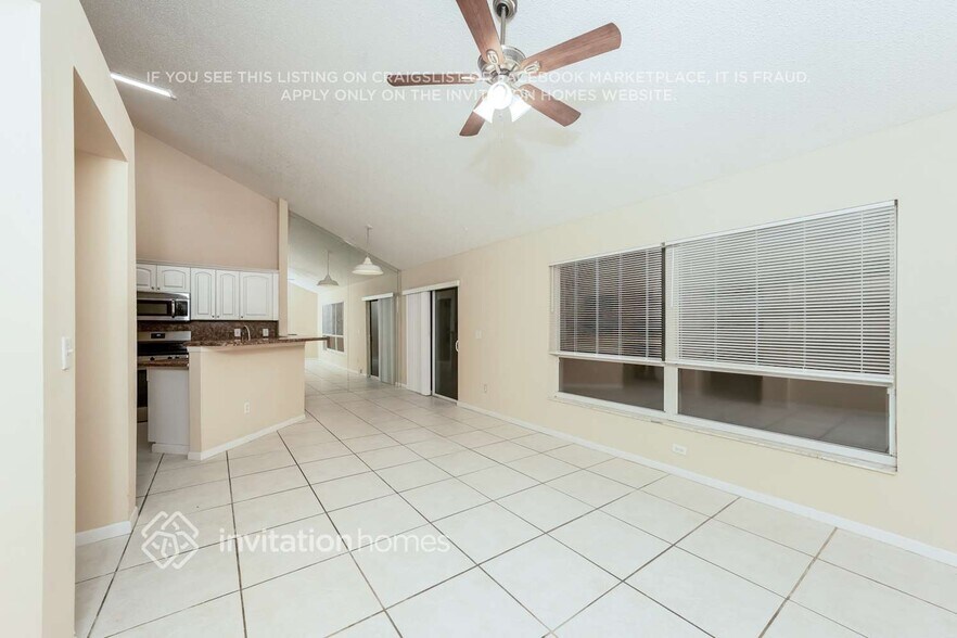 Building Photo - 9648 Tavernier Dr