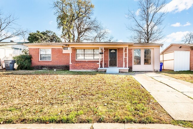 Building Photo - 10818 Sharondale Ln