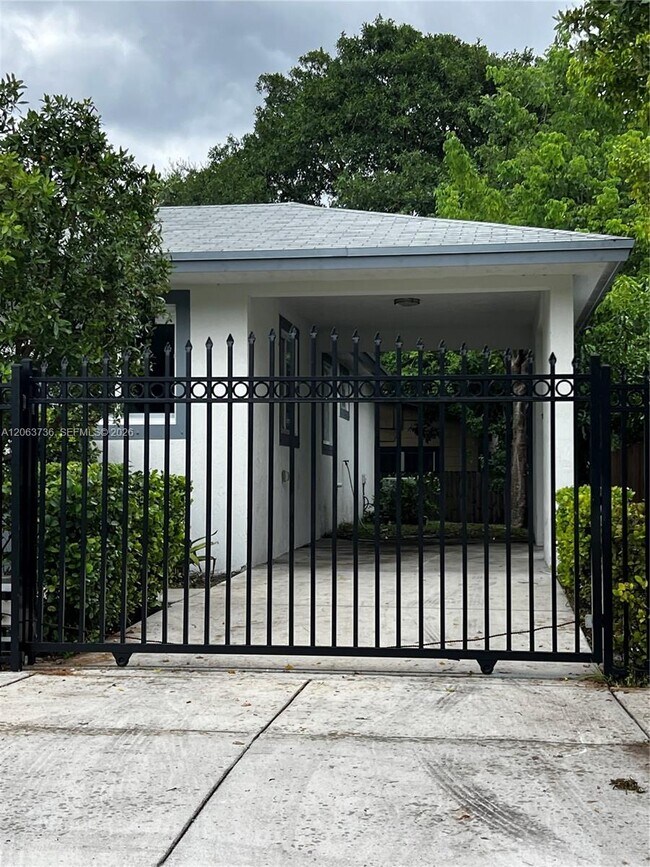 Building Photo - 6301 NW 1st Pl